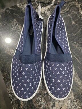 Navy Anchor Slip-On Canvas Shoes - Women